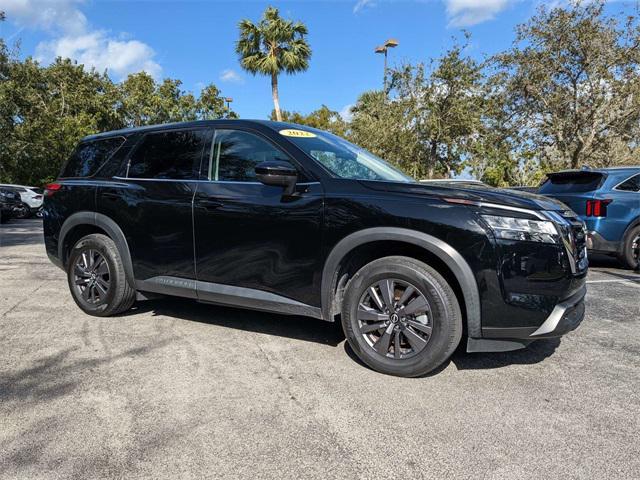 used 2022 Nissan Pathfinder car