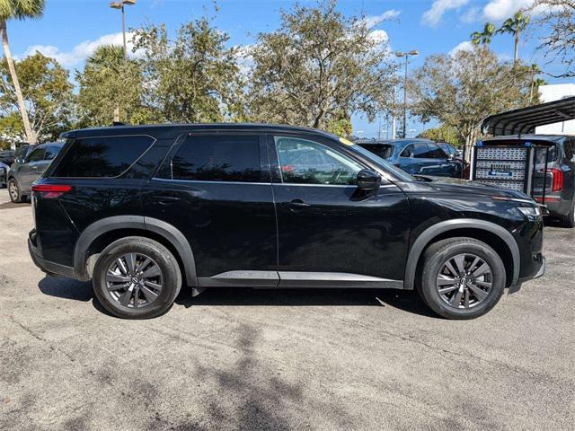 used 2022 Nissan Pathfinder car