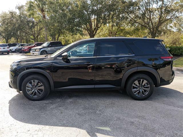 used 2022 Nissan Pathfinder car