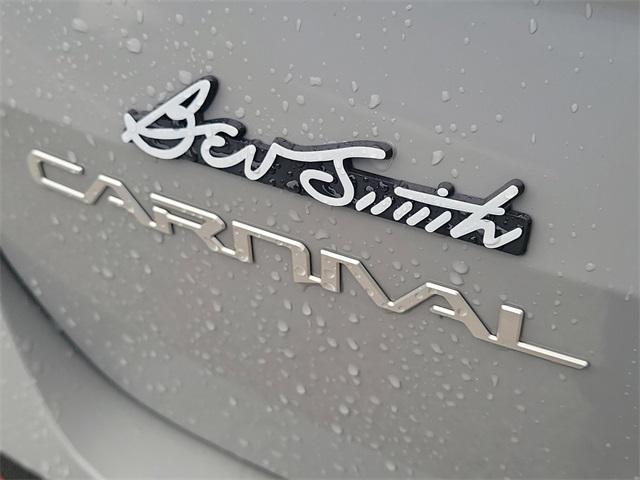 used 2024 Kia Carnival car, priced at $40,215
