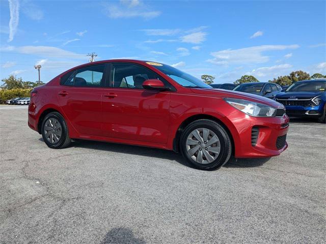 used 2020 Kia Rio car