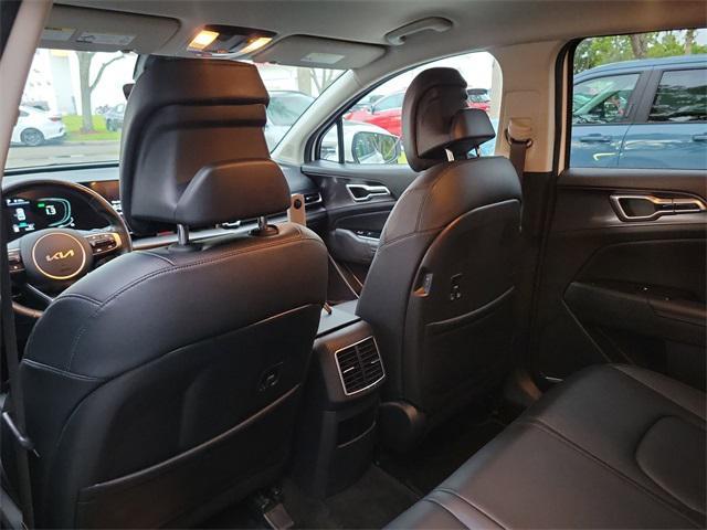 used 2023 Kia Sportage Hybrid car, priced at $18,988