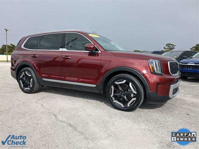 used 2023 Kia Telluride car, priced at $34,597