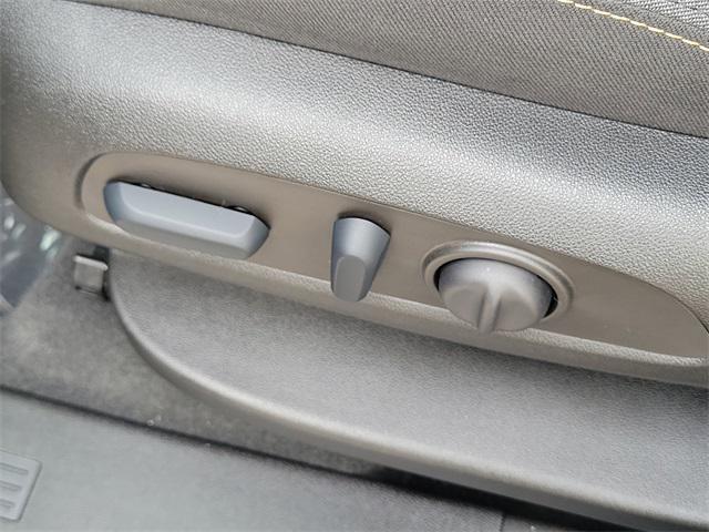 used 2022 Chevrolet Equinox car, priced at $20,975