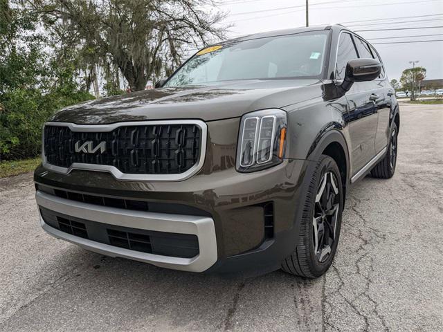 used 2024 Kia Telluride car, priced at $35,887