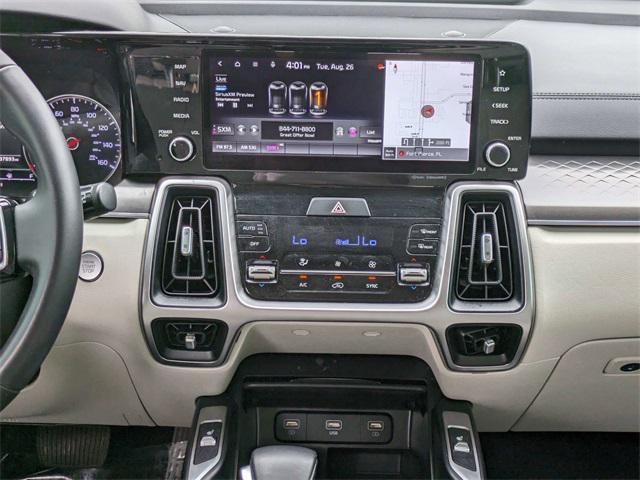 used 2022 Kia Sorento car, priced at $25,895
