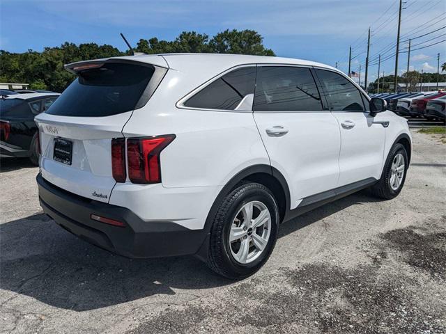 used 2023 Kia Sorento car, priced at $25,178