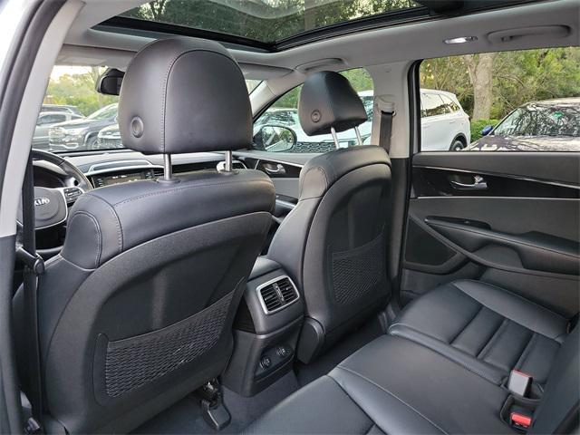 used 2020 Kia Sorento car, priced at $20,895