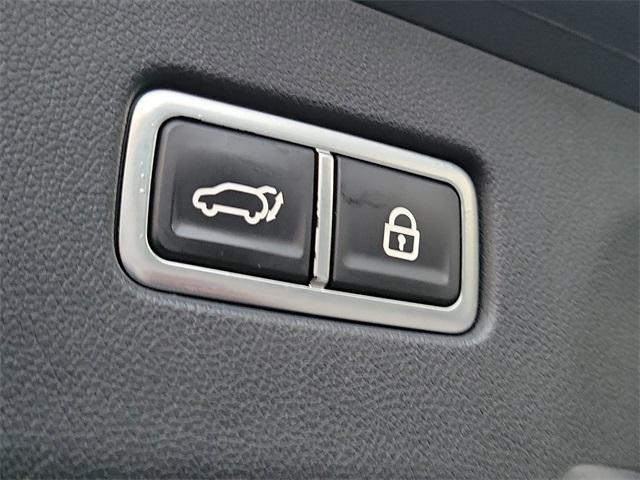 used 2021 Kia Sorento car, priced at $22,975