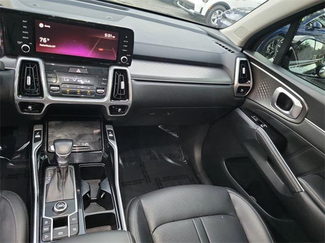 used 2021 Kia Sorento car, priced at $22,975