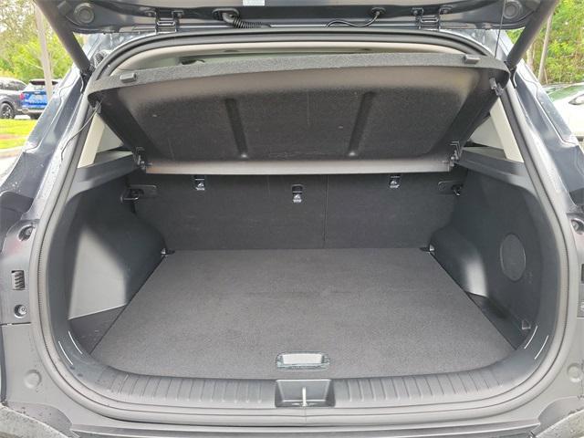 used 2025 Kia Seltos car, priced at $25,988