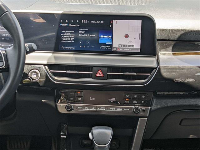 used 2024 Kia Seltos car, priced at $22,295