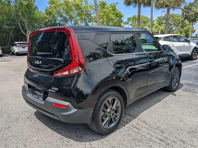 used 2022 Kia Soul car, priced at $17,595