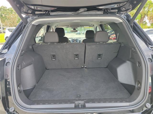 used 2024 Chevrolet Equinox car, priced at $21,255