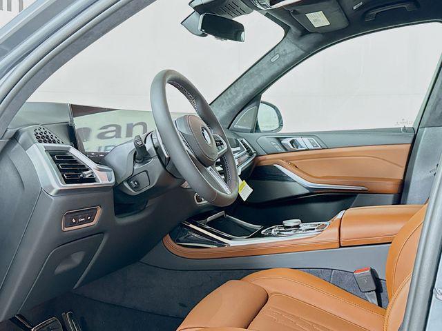 new 2026 BMW X7 car, priced at $118,910