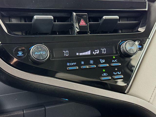 used 2022 Toyota Camry Hybrid car, priced at $23,998