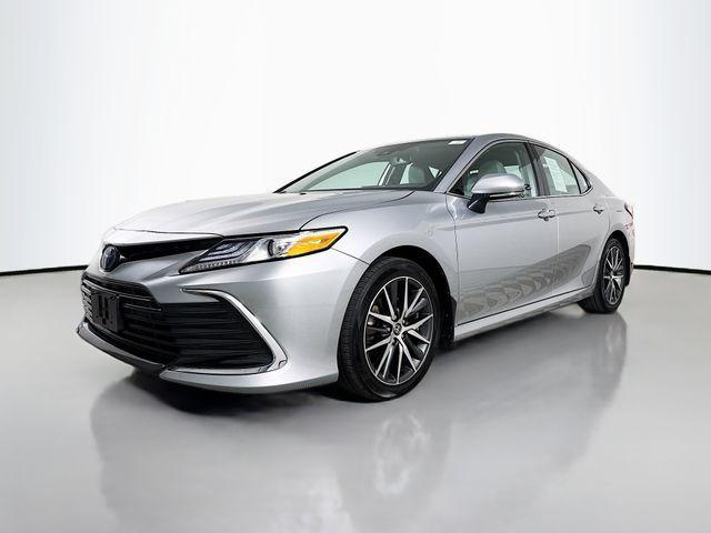 used 2022 Toyota Camry Hybrid car, priced at $23,998