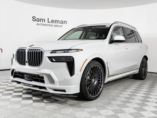 new 2025 BMW X7 car, priced at $158,845