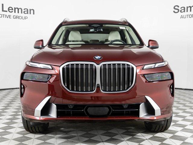 new 2025 BMW X7 car, priced at $92,185