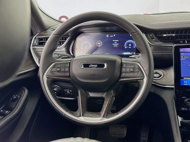 used 2025 Jeep Grand Cherokee car, priced at $44,988