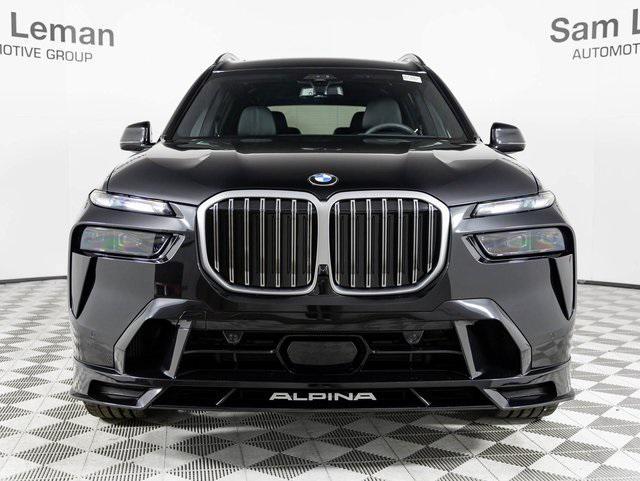 new 2025 BMW X7 car, priced at $159,695