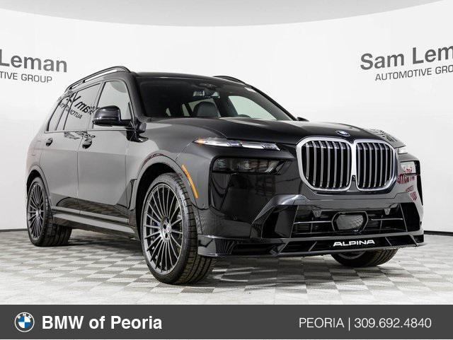 new 2025 BMW X7 car, priced at $159,695