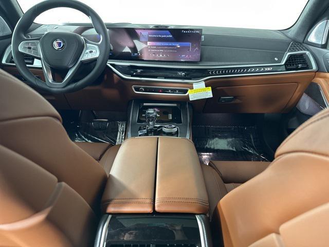 new 2025 BMW X7 car, priced at $161,645