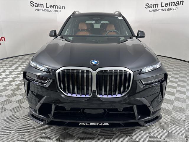 new 2025 BMW X7 car, priced at $159,695