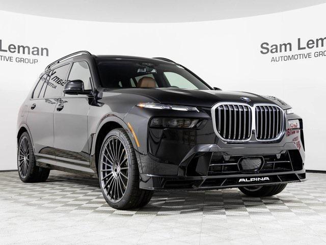 new 2025 BMW X7 car, priced at $159,695