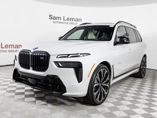 new 2025 BMW X7 car, priced at $128,285