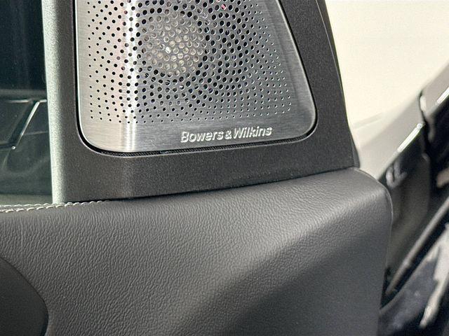 new 2026 BMW ALPINA XB7 car, priced at $163,475