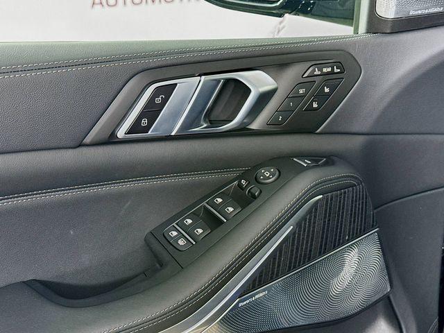 new 2026 BMW ALPINA XB7 car, priced at $163,475