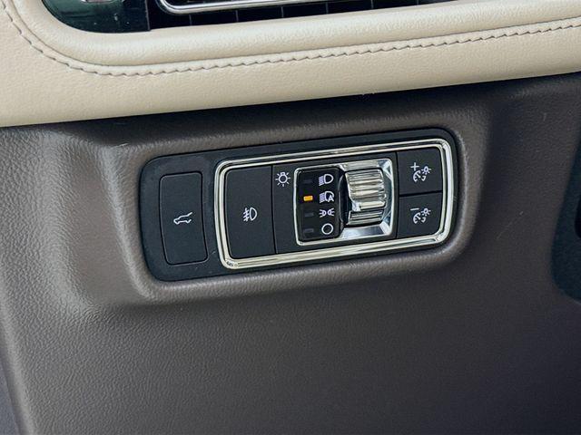used 2022 Lincoln Aviator car, priced at $35,988