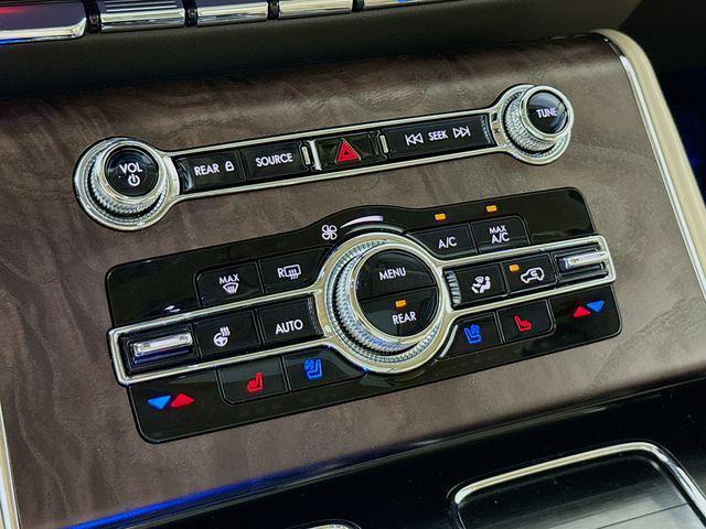 used 2022 Lincoln Aviator car, priced at $35,988