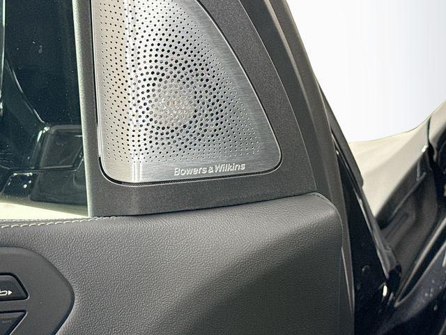 new 2026 BMW ALPINA XB7 car, priced at $162,625