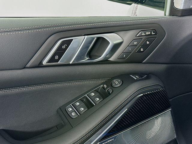 new 2026 BMW ALPINA XB7 car, priced at $162,625