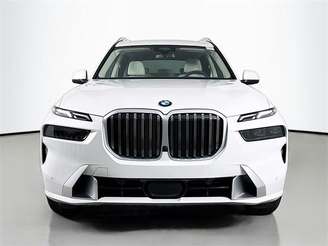 new 2025 BMW X7 car, priced at $93,830