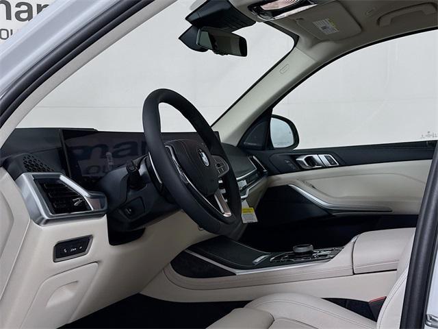 new 2025 BMW X7 car, priced at $93,830