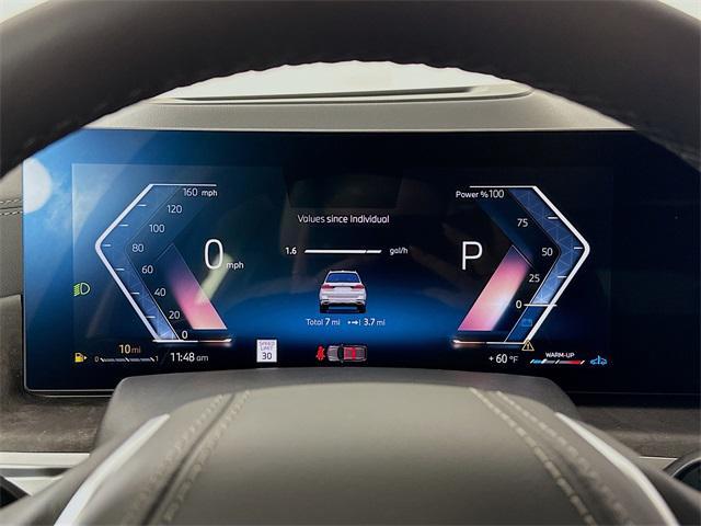 new 2025 BMW X7 car, priced at $93,830