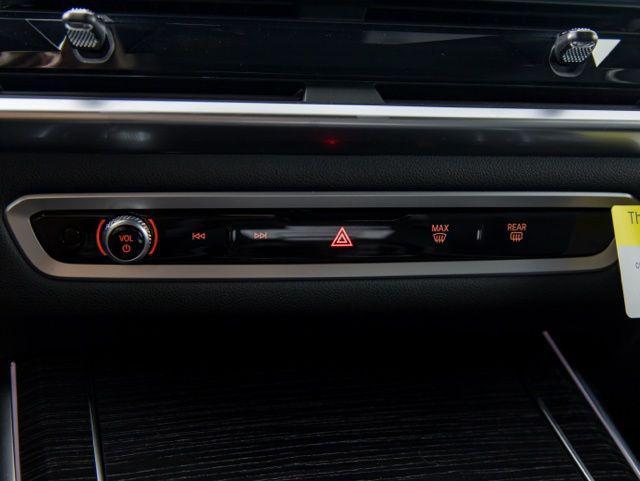new 2025 BMW X7 car, priced at $116,410