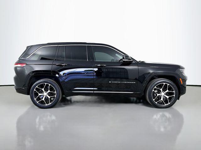 used 2023 Jeep Grand Cherokee car, priced at $46,777