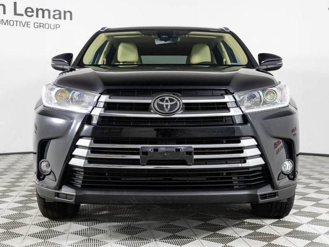 used 2018 Toyota Highlander car, priced at $25,988