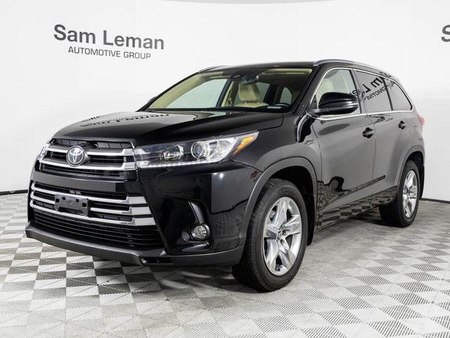 used 2018 Toyota Highlander car, priced at $25,988