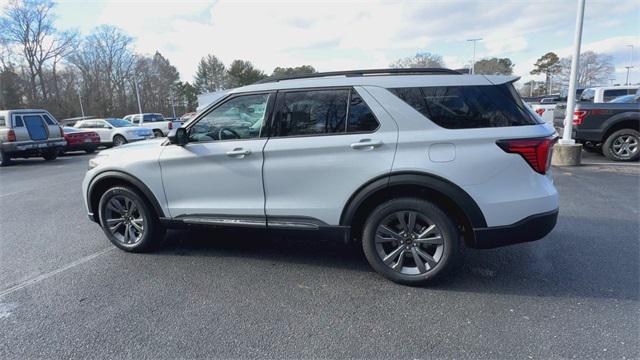 new 2025 Ford Explorer car, priced at $47,055