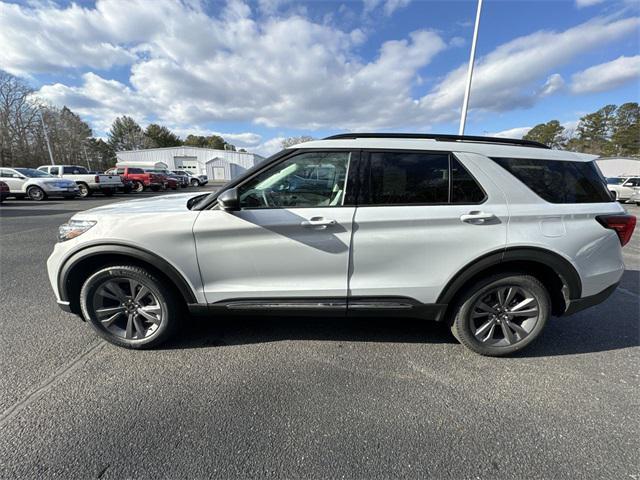 new 2025 Ford Explorer car, priced at $47,055