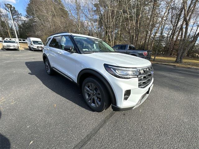 new 2025 Ford Explorer car, priced at $47,055