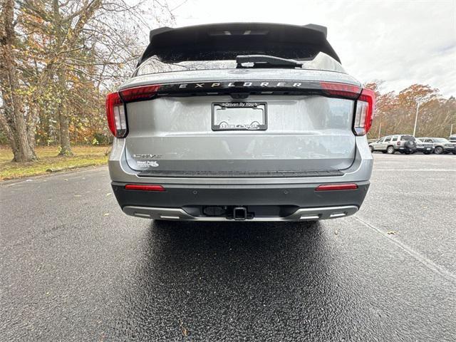 used 2025 Ford Explorer car, priced at $43,081