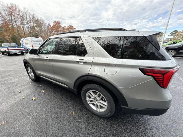 used 2025 Ford Explorer car, priced at $43,081