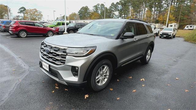 used 2025 Ford Explorer car, priced at $38,954