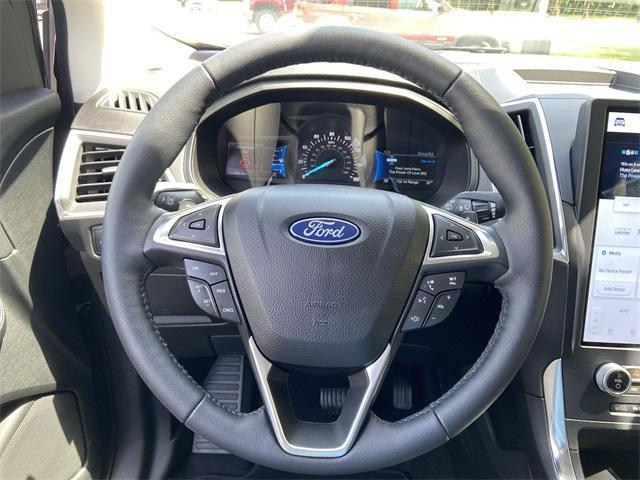 used 2022 Ford Edge car, priced at $22,998